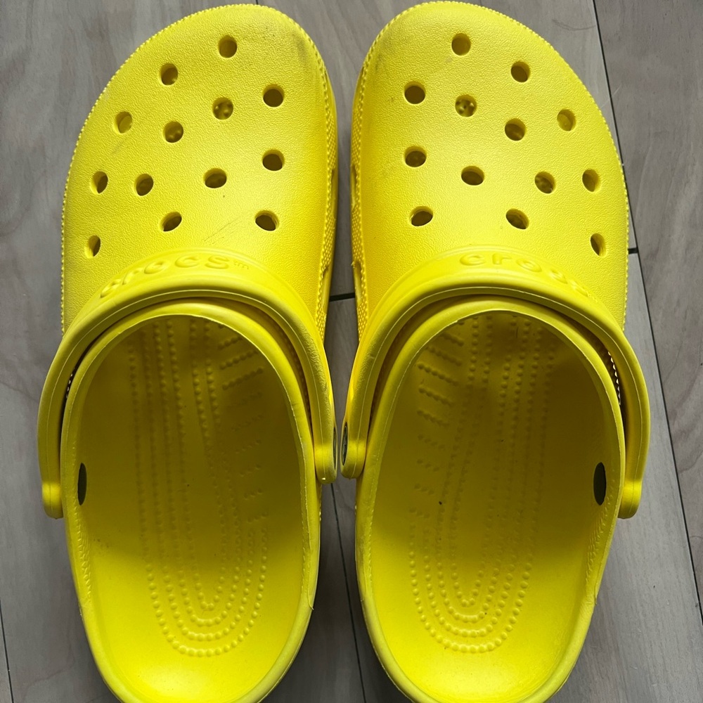 Crocs Women’s/Men’s Classic Clogs